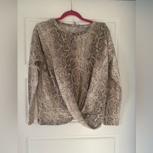 Gray, Cream Snake print Long sleeve Sweater Cross detail size Large